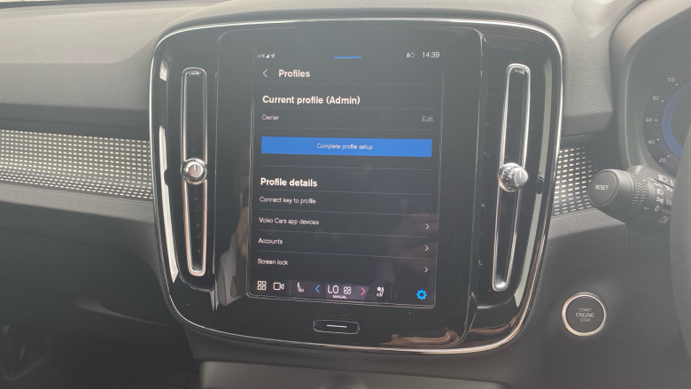 Volvo XC40 2.0 B3P Plus Dark 5dr Auto Petrol Estate